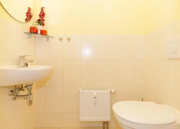 Апартаменты Urlaubstraeume-am-meer-wohnung-4-11-9772 *